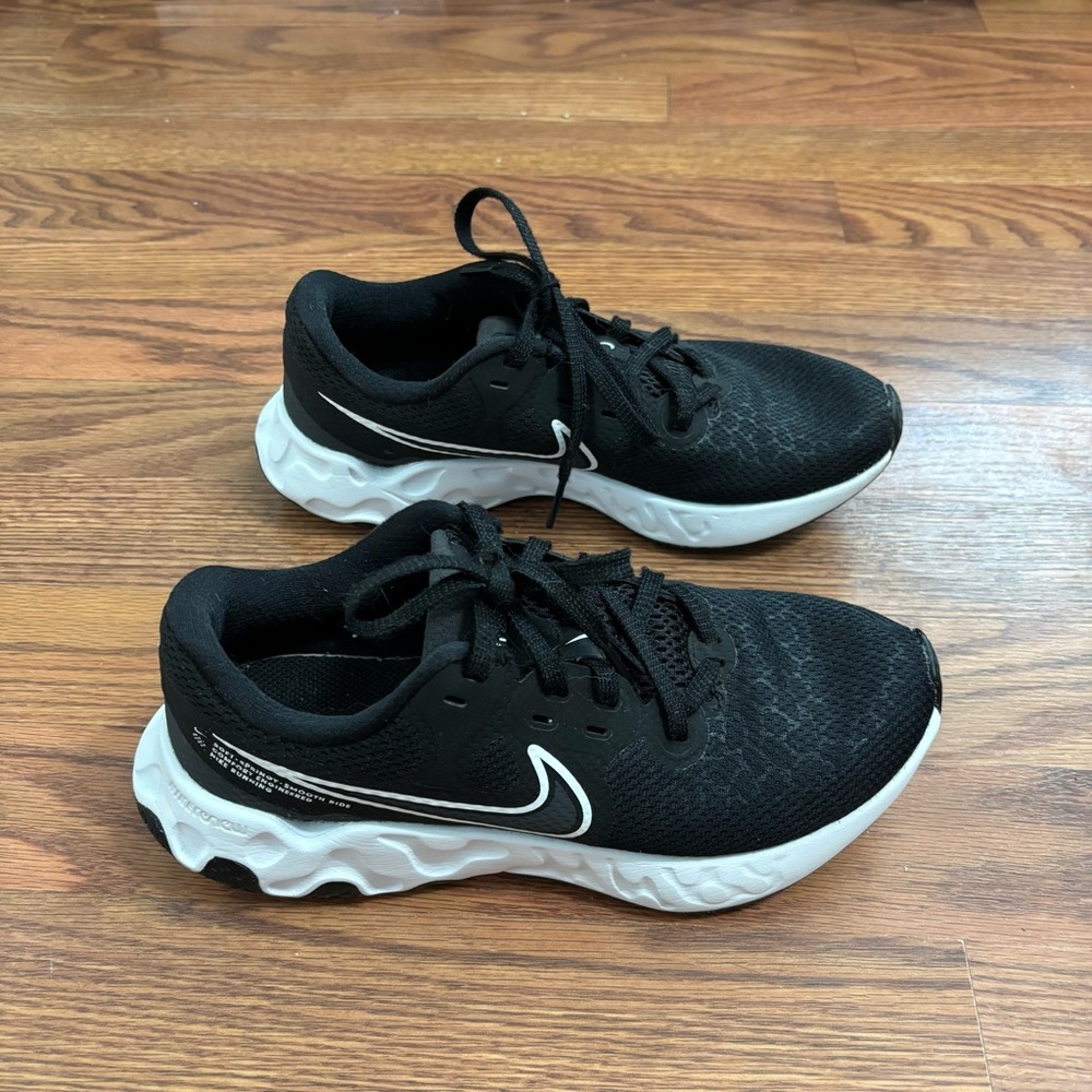 Nike Women's Renew Ride 2 running shoes - Picture 4 of 8